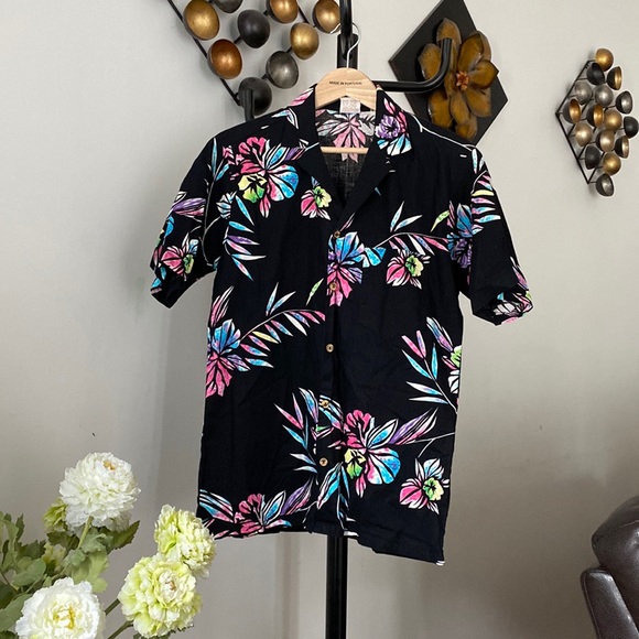 barefoot in paradise Other - NWOT Barefoot in Paradise Men Hawaiian Shirt